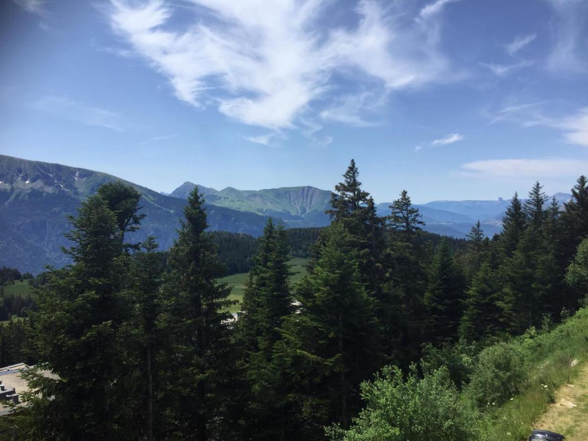 Logement Avec Terrasse, Superbe Vue Et Parking Apartment Chamrousse Ngoại thất bức ảnh