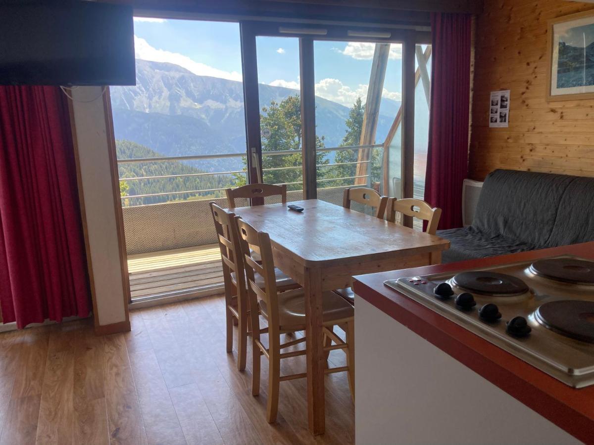 Logement Avec Terrasse, Superbe Vue Et Parking Apartment Chamrousse Ngoại thất bức ảnh